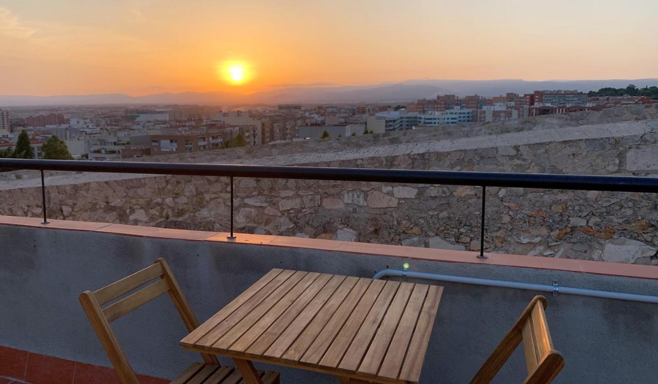 Apartamento 2 En La Muralla Romana Junto A La Catedral Таррагона Екстер'єр фото
